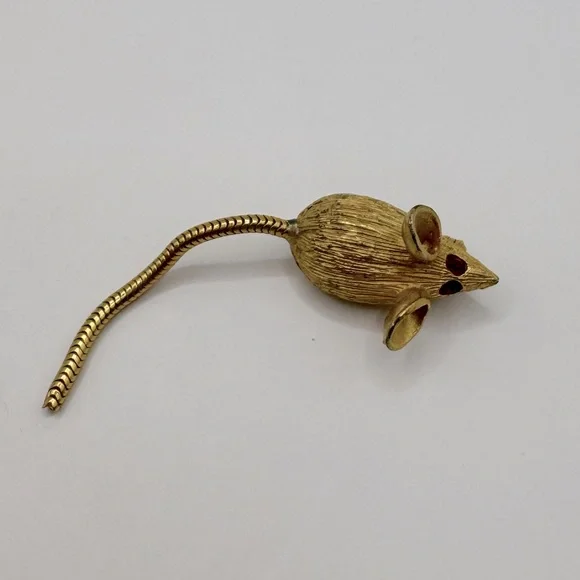 VINTAGE Gold Tone & Crystal Mouse Pin - Picture 4 of 9